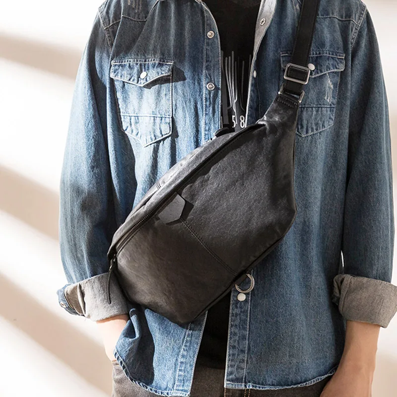 Leather trend all-match chest bag, men's fashion messenger bag, casual top layer cowhide shoulder bag