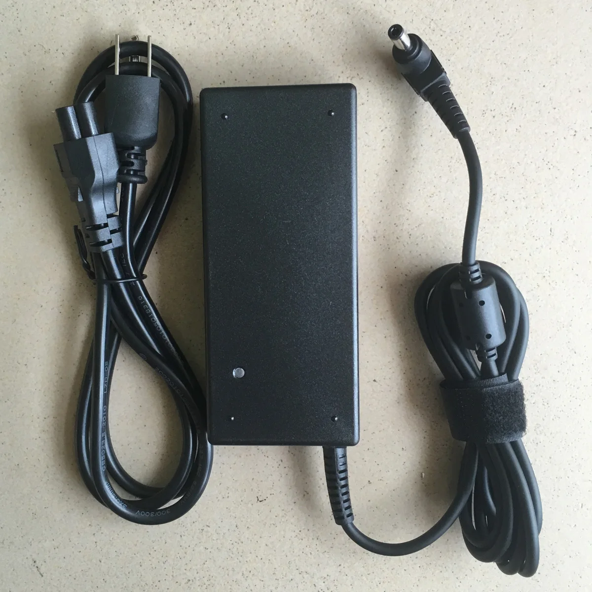Новый ADP-90YD 90W ноутбук Зарядное устройство AC/DC адаптер для ноутбука Asus R704A S400CA S500CA