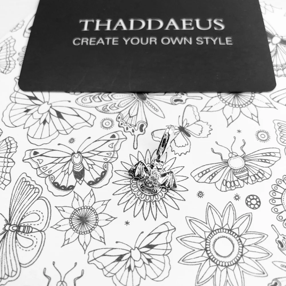 Горячая распродажа Новое поступление готический Хэллоуин Красный CZ вампир