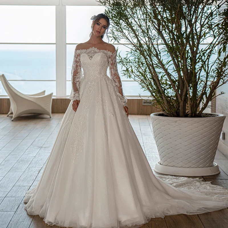 

Elegant Off Shoulder Wedding Gown Tulle A Line Lace Illusion Applique Long Sleeve Robe Stylish Fashion Bridal Gowns Court Train