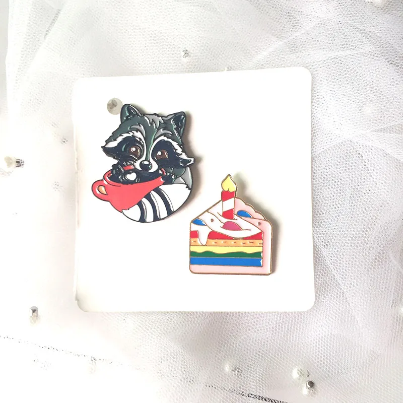 New black cute little brown bear brooch rainbow delicious cake badge children cartoon animal jewelry denim clothes p | Украшения и