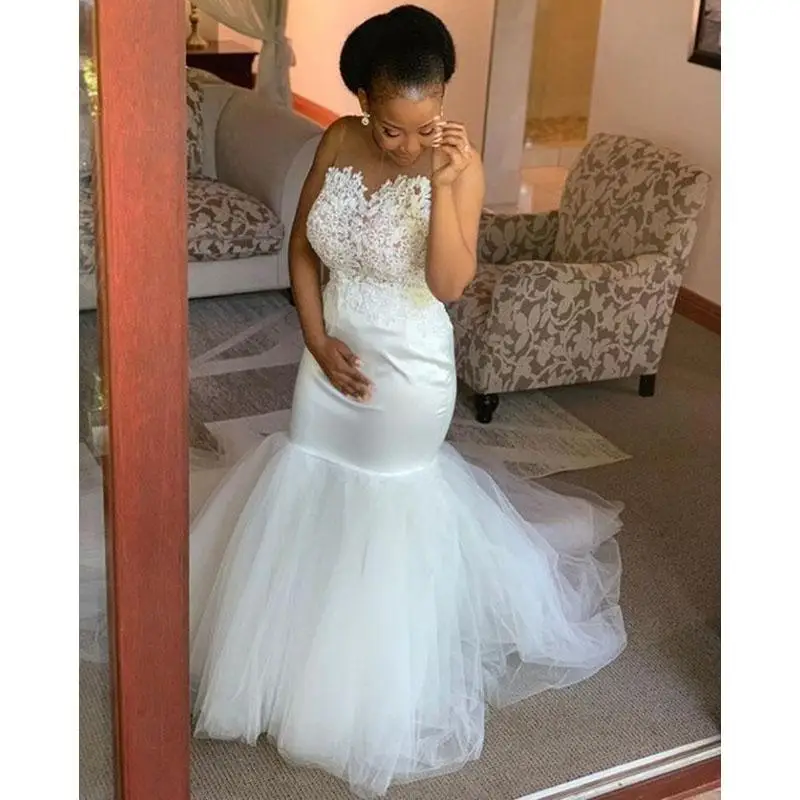 

Simple South African Mermaid Wedding Dresses New Sleeveless Sweep Strain Lace Appliques Sheer Neck Tulle Bridal Gowns