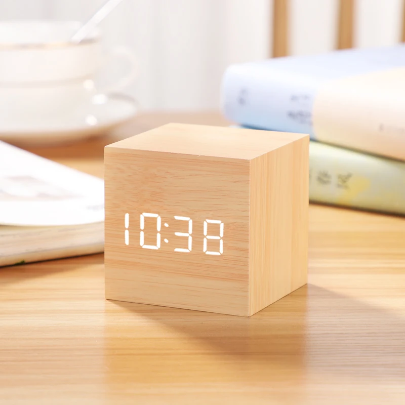 

Wooden Alarm Clock Digital Vintage Modern Bedside Led Pyramid Alarm Clock Led Display Modern Unique Living Room Homedecor II50NZ