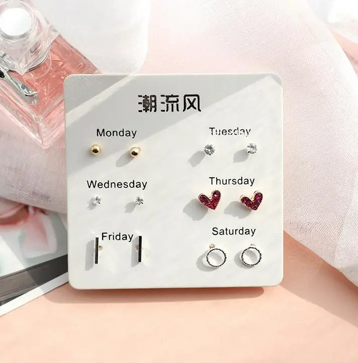 Набор минималистичных смешанных небольших сережек простые геометрические