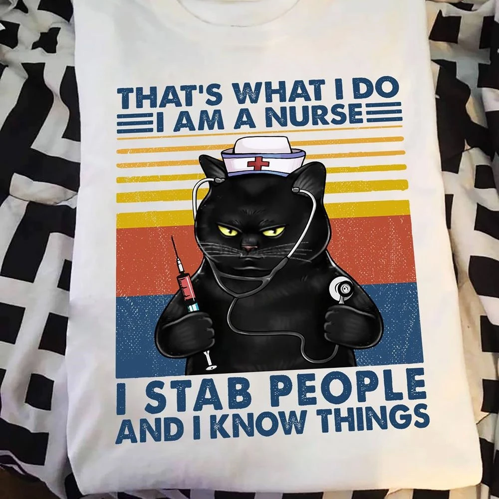 Это то что я делаю медсестра и знаю вещи забавная Винтажная футболка с черной