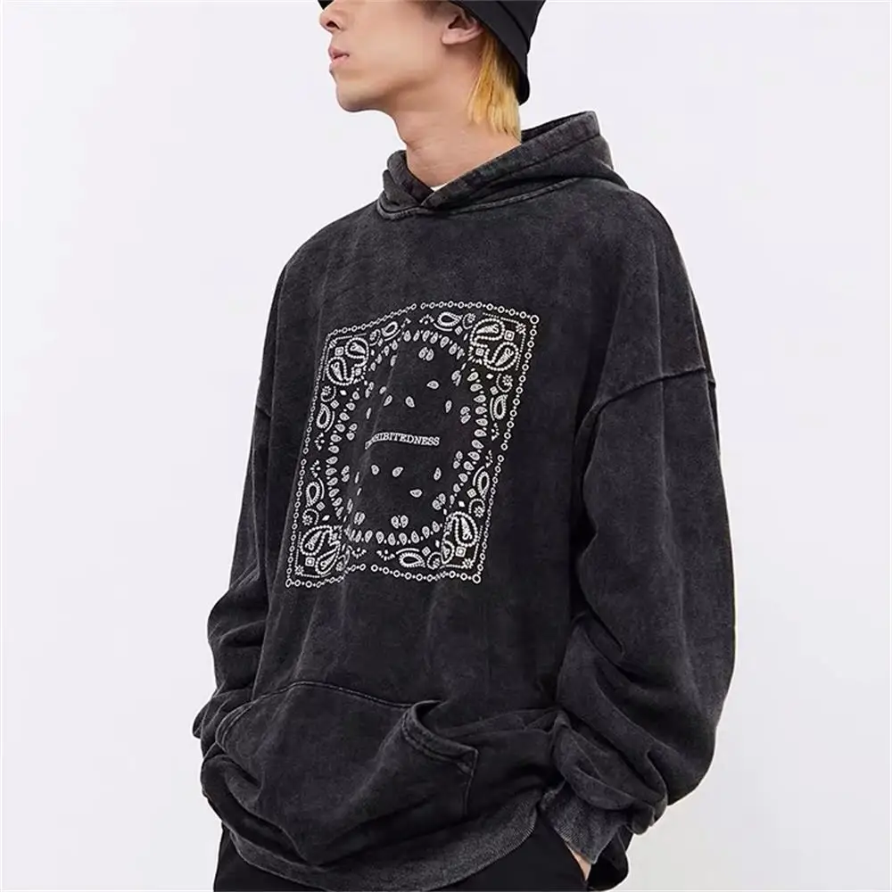 Толстовка мужская оверсайз с принтом хлопковый пуловер эффектом потертости