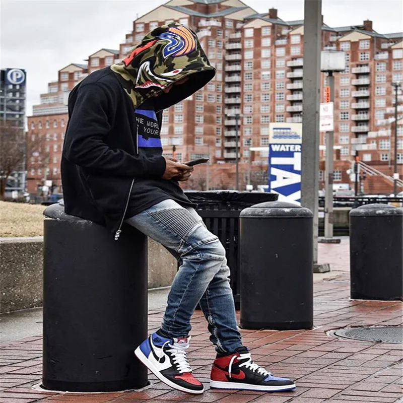 

2021 Japanese Fashion Brand Sweater Autumn And Winter Men And Women The Same Camouflage Shark Print Hoodie