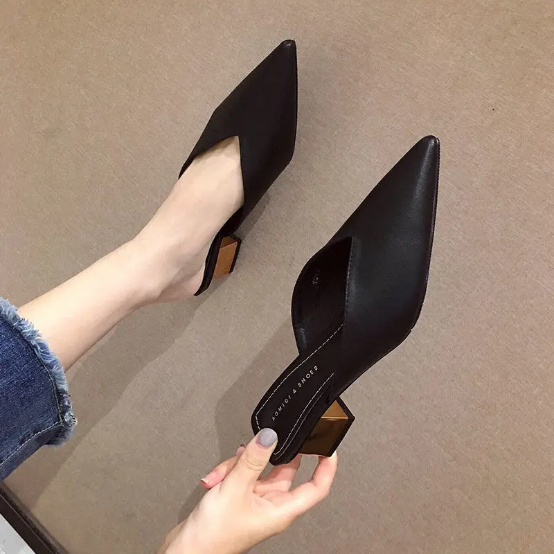 

Slippers for Women In Summer Wear New Fashion Joker with Online Celebrity Pointy Mueller Shoes Thick with Baotou Semi-slippers.