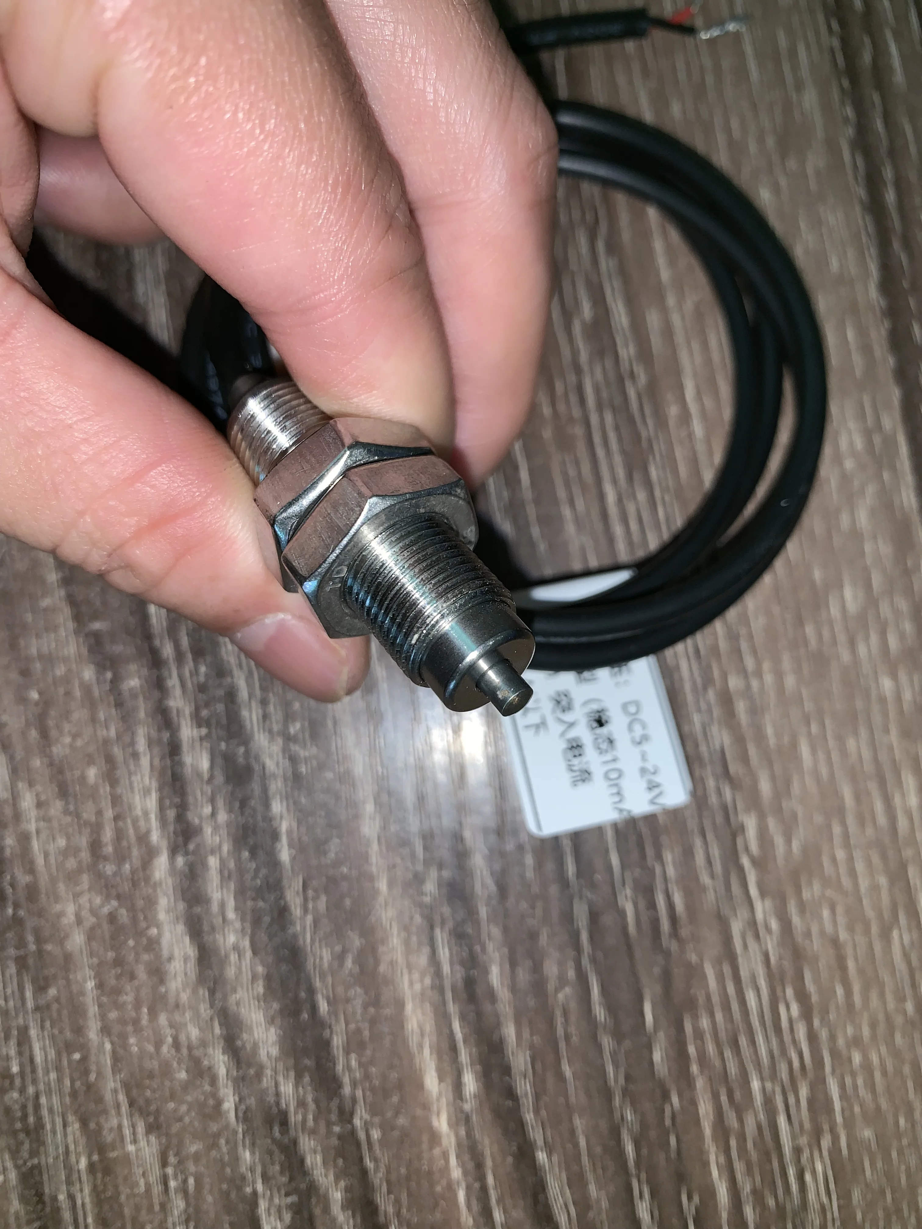 M12 Высокоточный свяжитесь точность позиционирования приспособление датчик