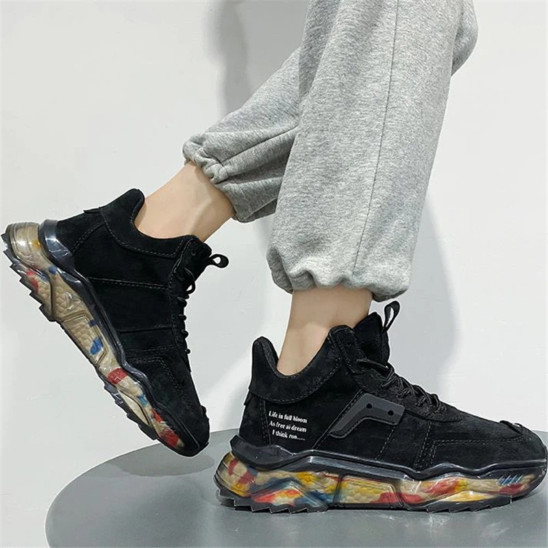 

Мужские кроссовки из ПУ кожи, на платформе