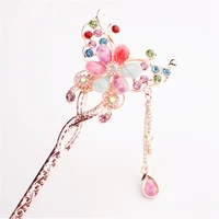 metal carved headdress for brides chinese vintage hairpins step fashion sweet new shake wedding hair jewelry accessories