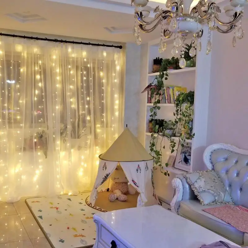 

Kid Teepee Kid Tents House Portable Princess Castle 123*116cm Present Hang Flag Children Teepee Tent Play Tent for Kids Gifts