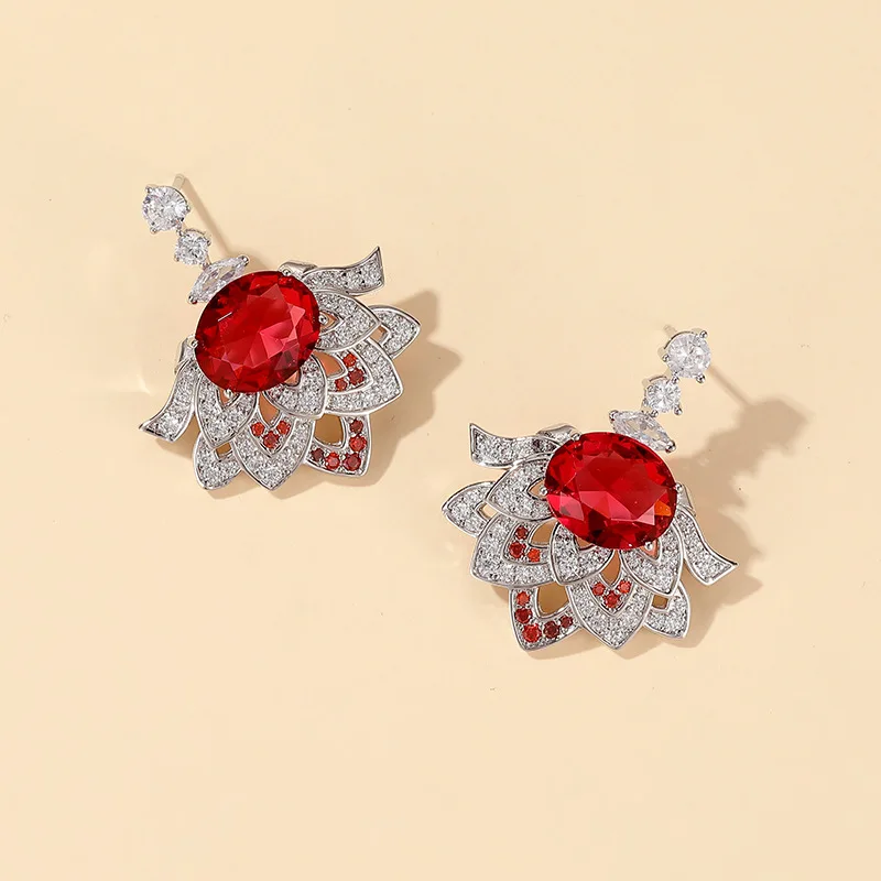 

Rose red zircon gold-plated skirt earrings luxury temperament fan ladies earrings