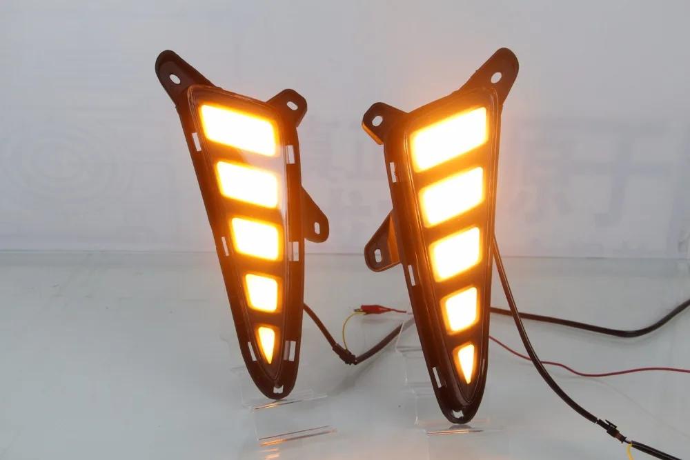Qirun led drl daytime running light for Toyota CHR 2018 with Dynamic moving yellow turn signal and blue night |