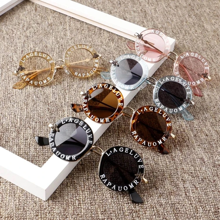 

2021 New Infant Kids Baby Girls Boys Fashion Sunglasses Letter Solid Hot Sun Glasses 7 Colors