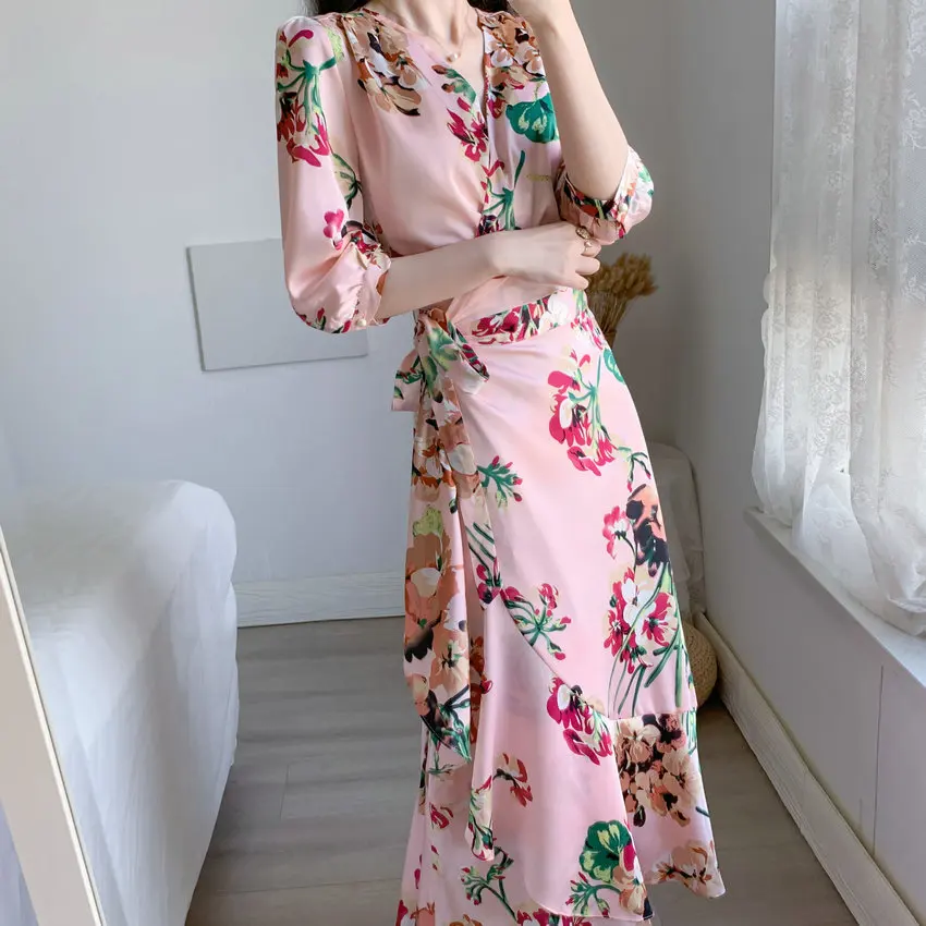 

2021 Spring Women Romantic Wrap Dress Pink Flower Adjustable Lacing Up Waist V-Neck Half Sleeve Calf Length One Piece Dresses