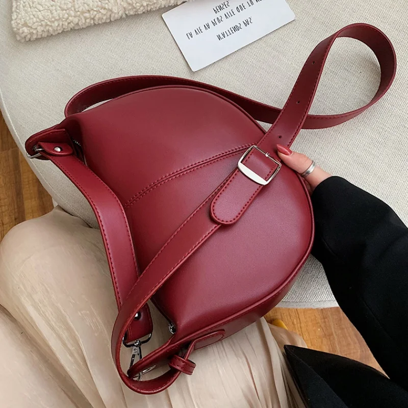 

New Soft PU Leather Saddle Crossbody Bags For Women 2021 New Luxury Design Handbags Ladies Messenger Shoulder bag Female Purses