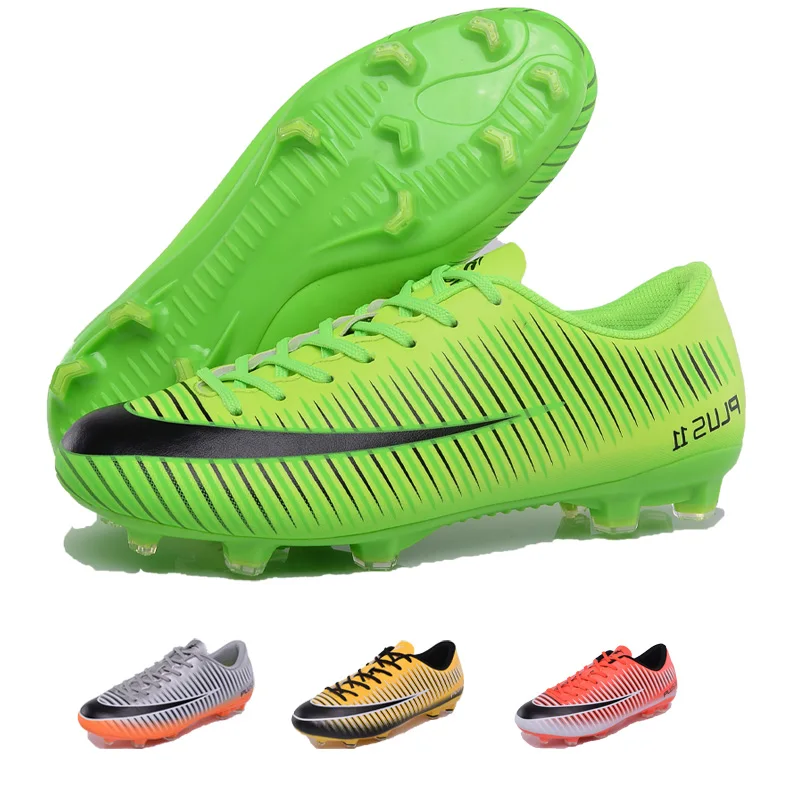 

Outdoor Men Boys Soccer Shoes TF Football Boots High Ankle Kids Cleats Training Sport Sneakers