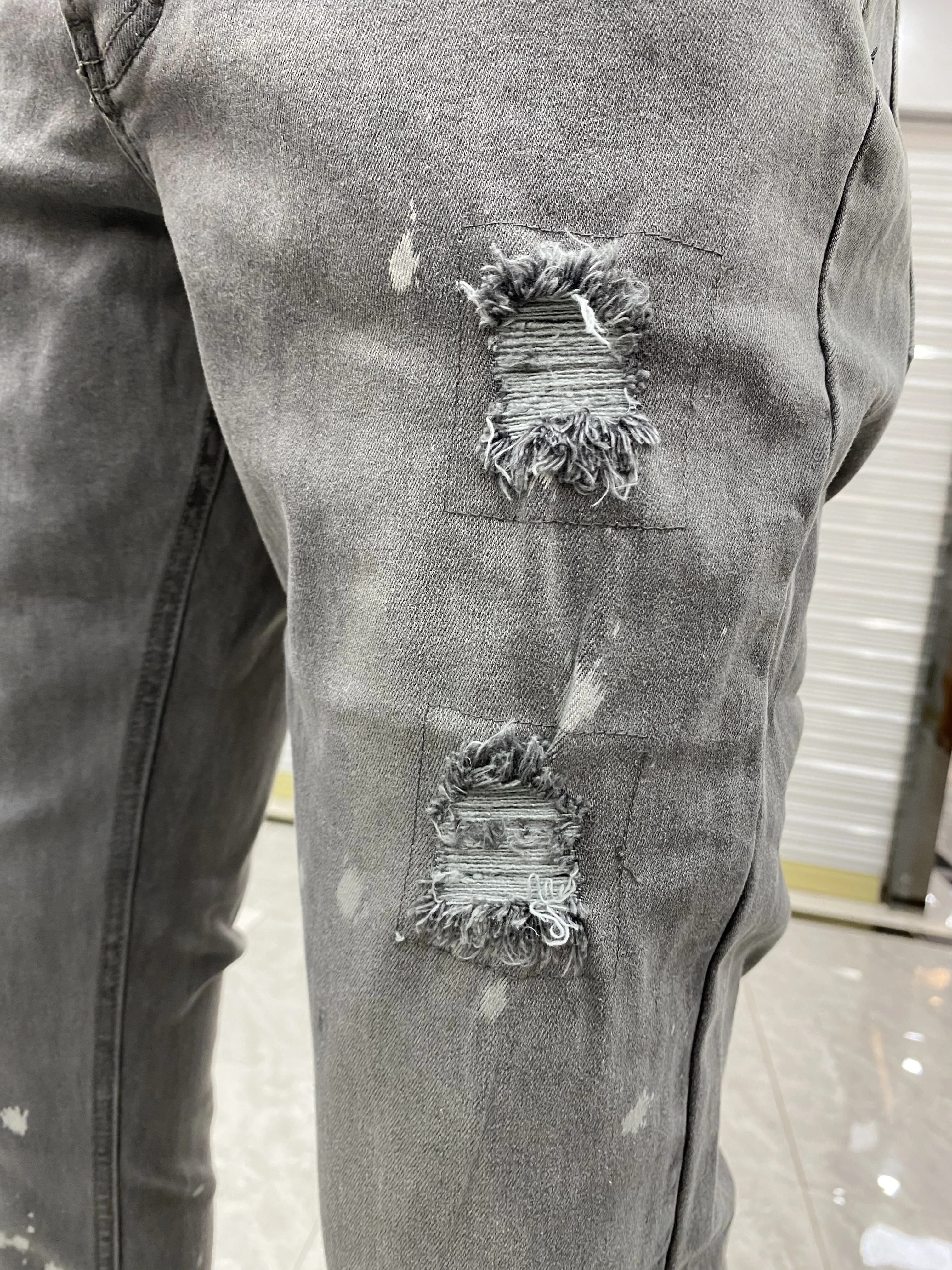 

Replays Casual Distressed Scratches Men's Jeans Breathable High Quality Gray Denim Jeans Men's Slim Trousers K946