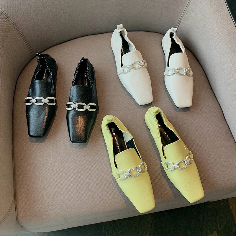 

Fashion Women Flats Metal Rhinestone Chain Shallow Slip On Flats Heeled Casual Slides Black White Yellow Fashion Dress Shoes 39