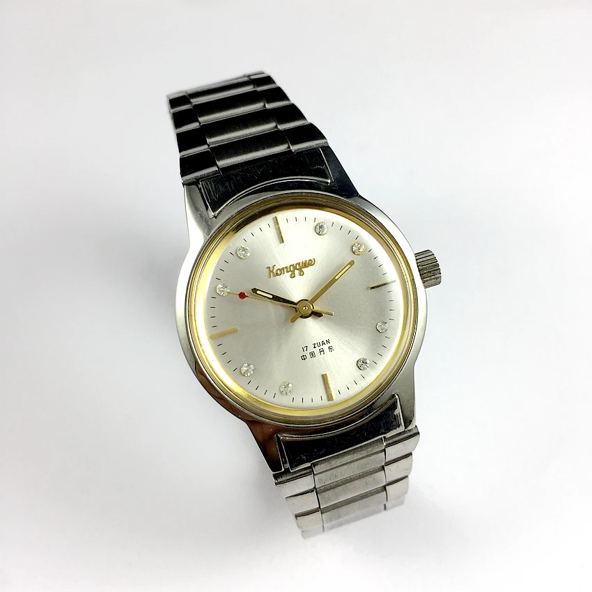 Оригинальные механические часы с серебристым циферблатом диаметр 33 мм |