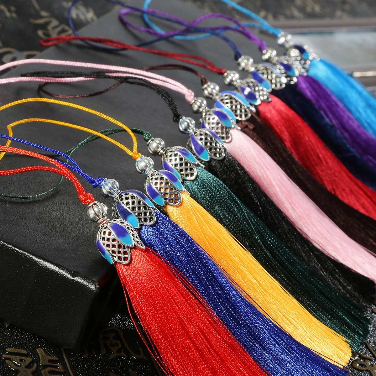 1 шт. 16 см хлопок шелк кисточкой Шарм DIY висячие серьги Этнические ручной работы ювелирных изделий Подвеска для изготовления материал аксессуары