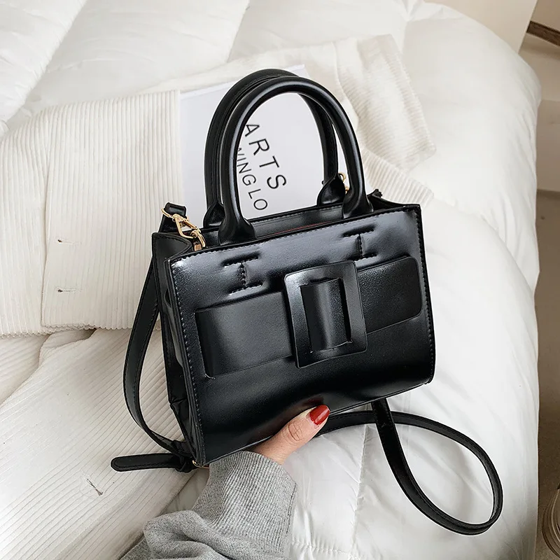 

2021 New Trendy Fashion Lady Temperament Messenger Bag Simple Portable Small Square Bag Texture Single Shoulder Small Bag Female