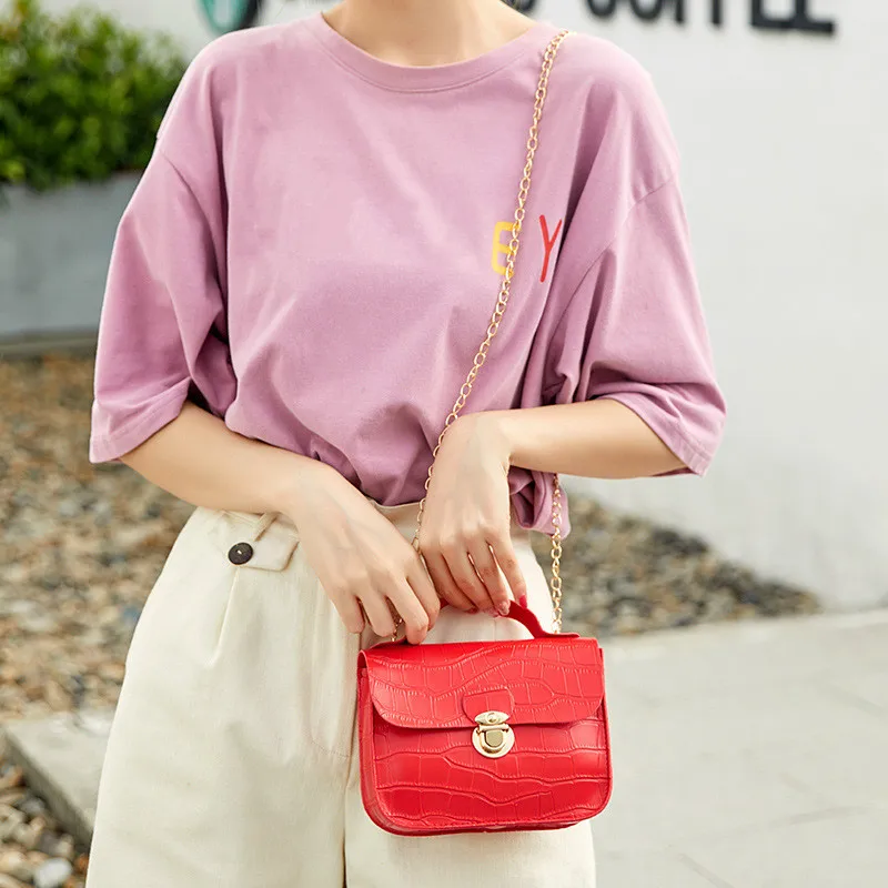 2021 в Корейском стиле модные туфли с узором крокодиловая кожа небольшой площади