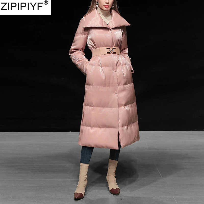 Женский пуховик с карманами элегантный приталенный жакет отложным воротником и