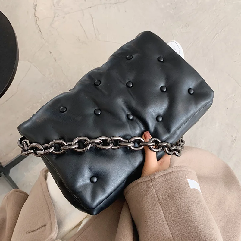 

Сумка-тоут женская, кожаная, с цепочкой, маленькая, Черная