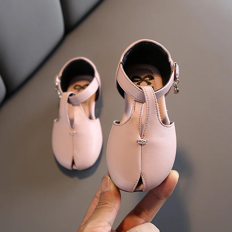 Весенняя обувь принцессы для маленьких девочек на плоской подошве с закрытым