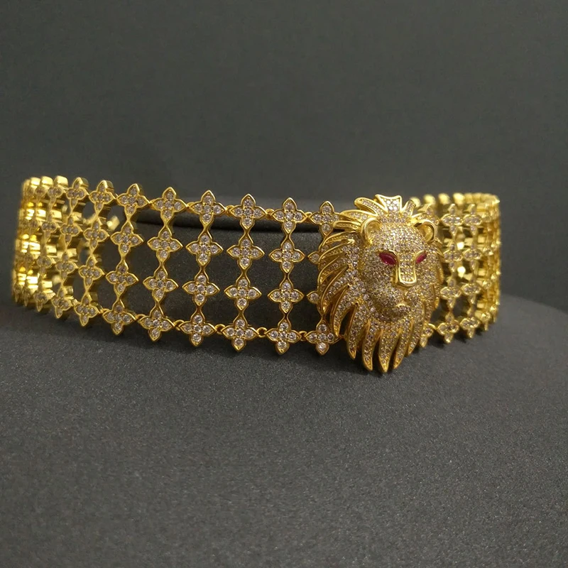 

s925 sterling silver April new golden yellow lion collar female high-end design sense banquet generous necklace Moroccan jewelry