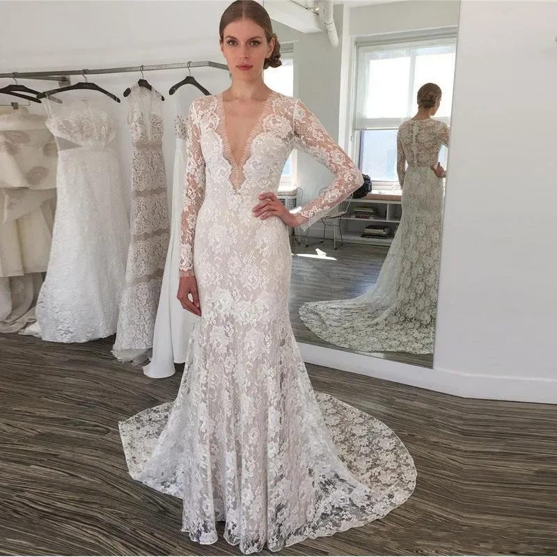 

Graceful Lace Mermaid Wedding Dresses Deep V-neck Long Sleeve Country Robe De Mariee Sweep Train Garden Bridal Gowns