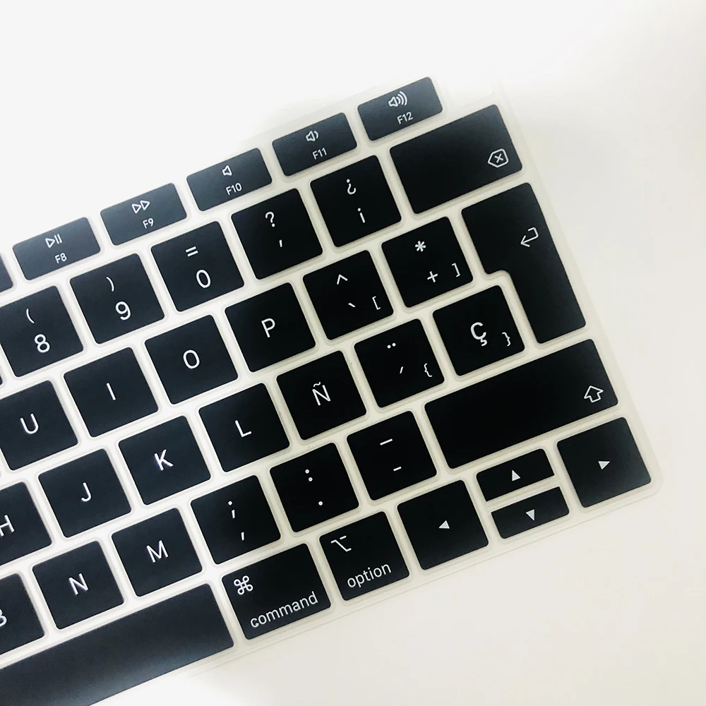Цветная пленка для клавиатуры Mac Book Air 13 A1932 (2018 2019) touch ID силиконовая защитная с