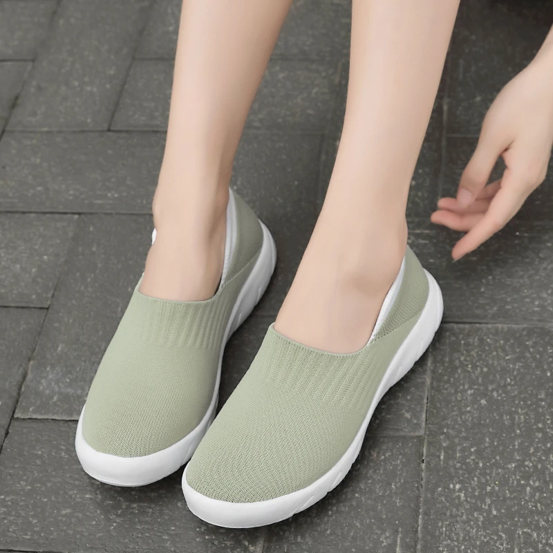 Hot Btand Sneakers 2021 Comfy Women Running Shoes Female Light Soft Sport Shoes Lady Platform Jogging Walking Trainers Cheap