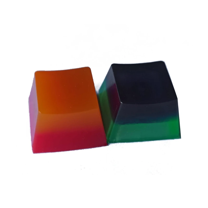 

Handmade Customized OEM R4 Profile Resin Keycap Keyboard RGB Two-color infection