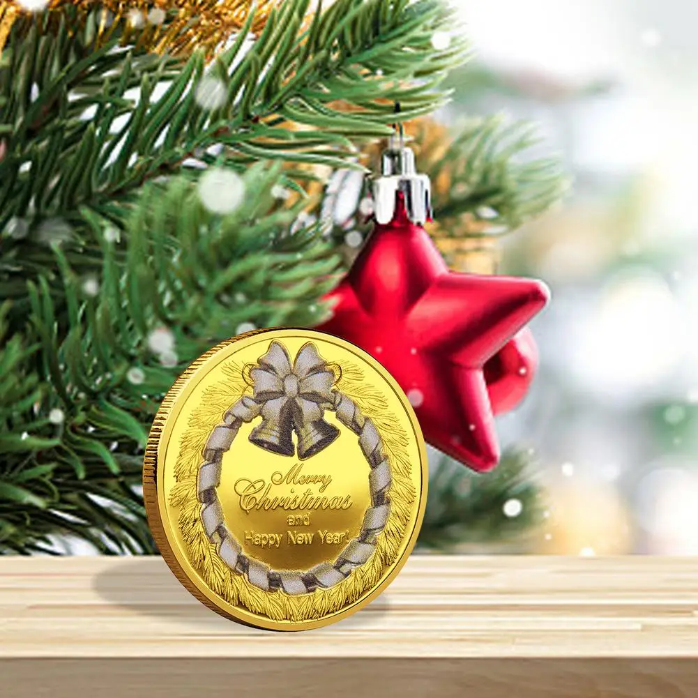Коллекционная позолоченная сувенирная монета с рождественскими желаниями