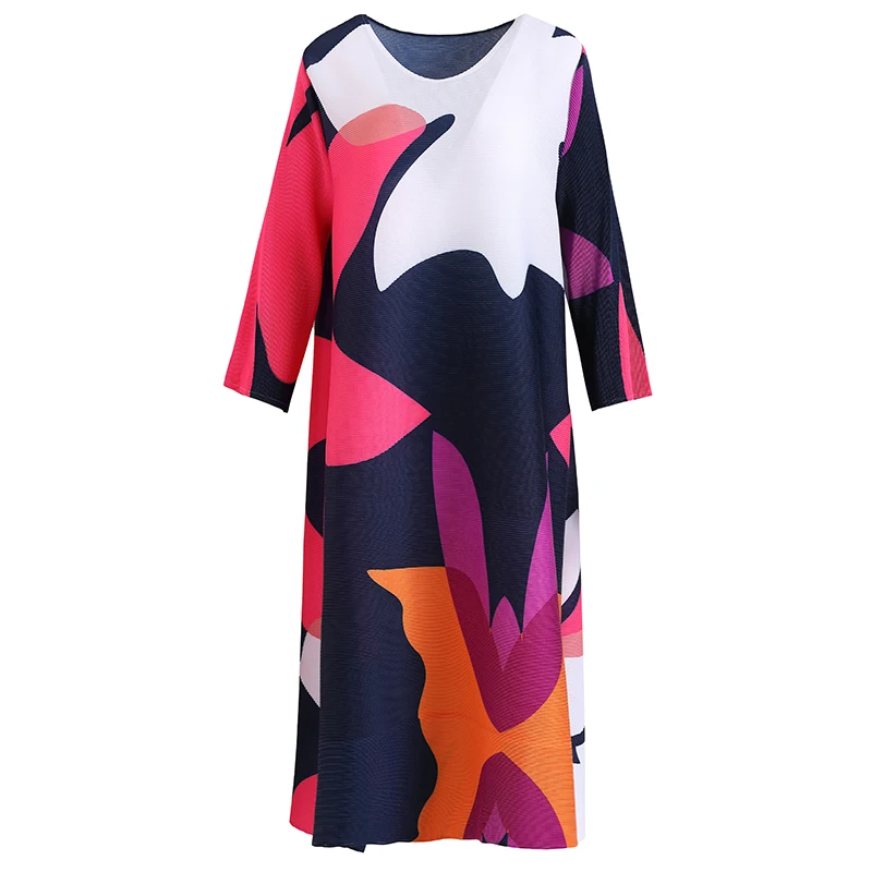 

Plus Size Dress 2021 Spring Women New Fashion Printed Miyake Pleated Round Neck 3/4 Sleeves Loose Clothes For Women 45-75kg