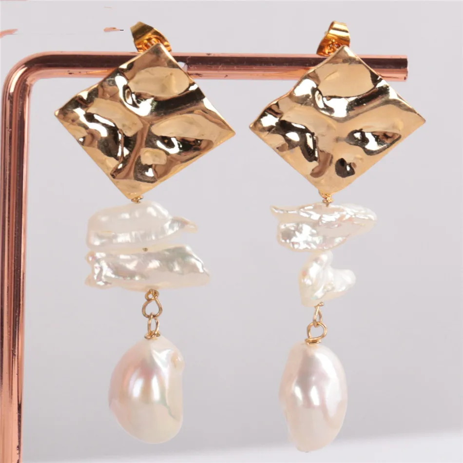 

Elegant Natural White Baroque Pearl Earring Freshwater pearl Dangle Mesmerizing Flawless Cultured Irregular Aurora Accessories