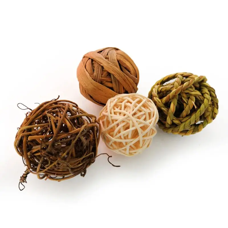 

4Pcs Natural Small Animal Activity Chew Toys Rabbits Bird Parrot Play Rattan Balls LXAC