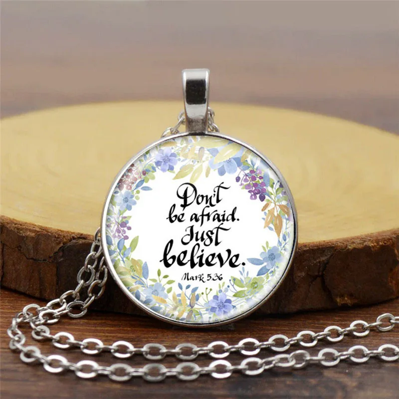 Винтажное круглое ожерелье с подвеской из сплава и стекла классическое