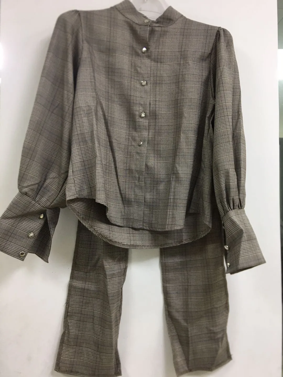 

ZCWXM Women Shirts Plaid Back Bow Vintage 2020 Spring Short Blouses Stand Collar Korean Office Lady Blusas Fashion Student New