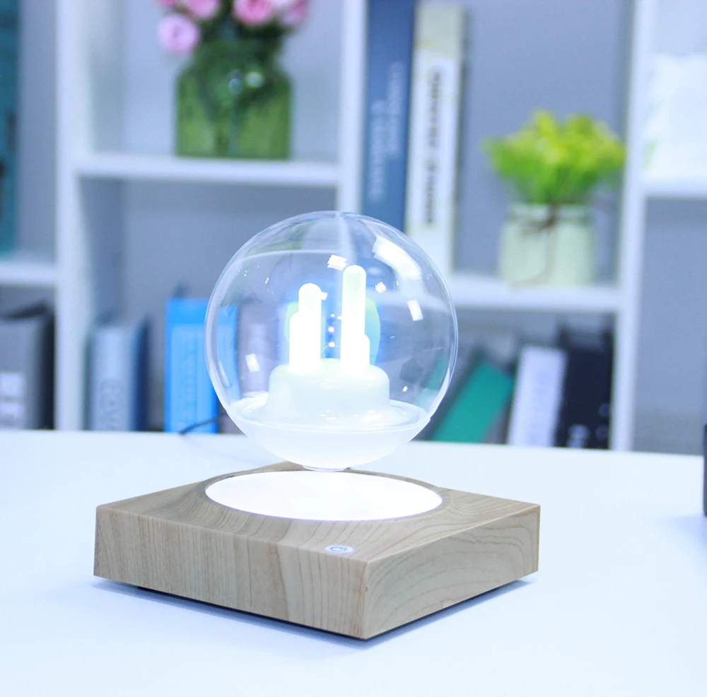 Магнитный плавающий 3 дюймовый стеклянный шар вращающийся на семь цветов ночной