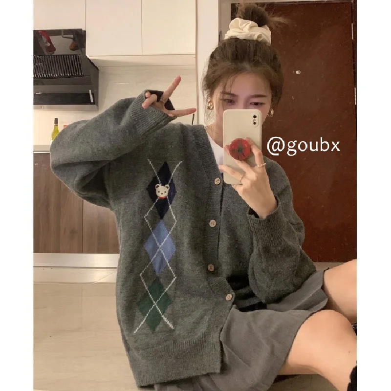 

Женский кардиган с вышивкой «Медведь», Свободный Топ с V-образным вырезом и длинным рукавом, осень 2021