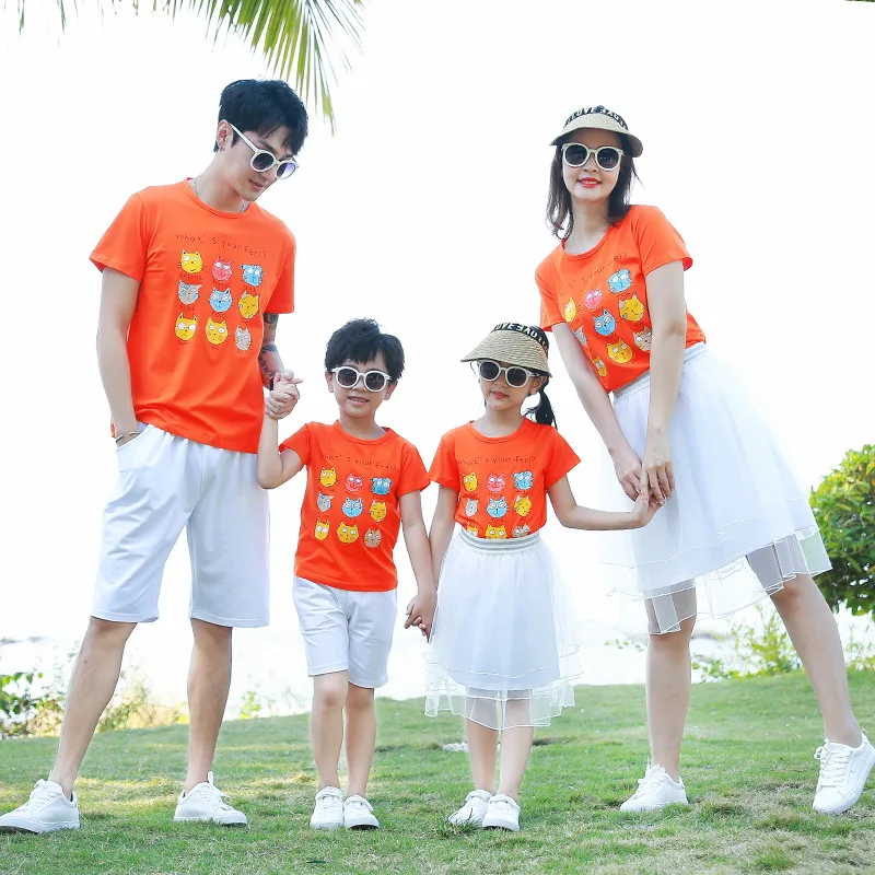 

Family Matching Set Summer Dad Son T-shirt+Shorts Pants Mom and Daughter Beach Mesh Dress Family Look Couple Matching Clothing