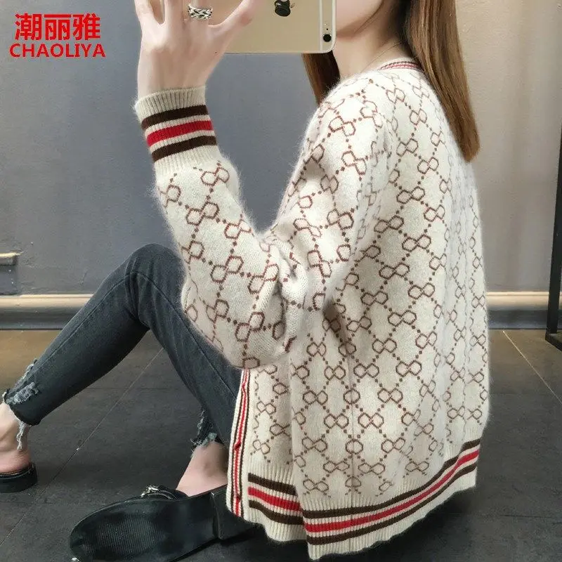 

Sweater cardigan women's autumn 2021 new early autumn sweater coat loose Korean versatile student