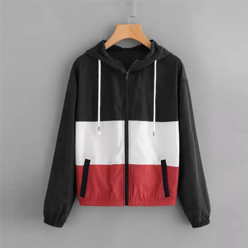 Однобортное уличное пальто женское с длинным рукавом розовое тонкое облегающее