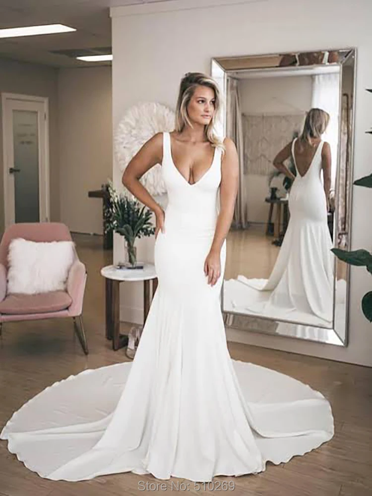 Свадебное платье Русалочки Cornaboutik блиновое с v образным вырезом и пуговицами на