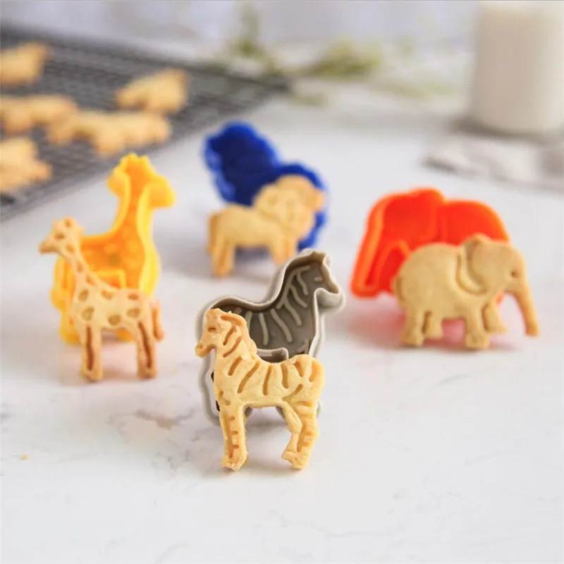 4Pcs/lot Lion Giraffe Zebra Elephant Animal Fondant Cake Mold Biscuit Cookie Plunger Cutters Sugarcraft Decorating Tools - купить по