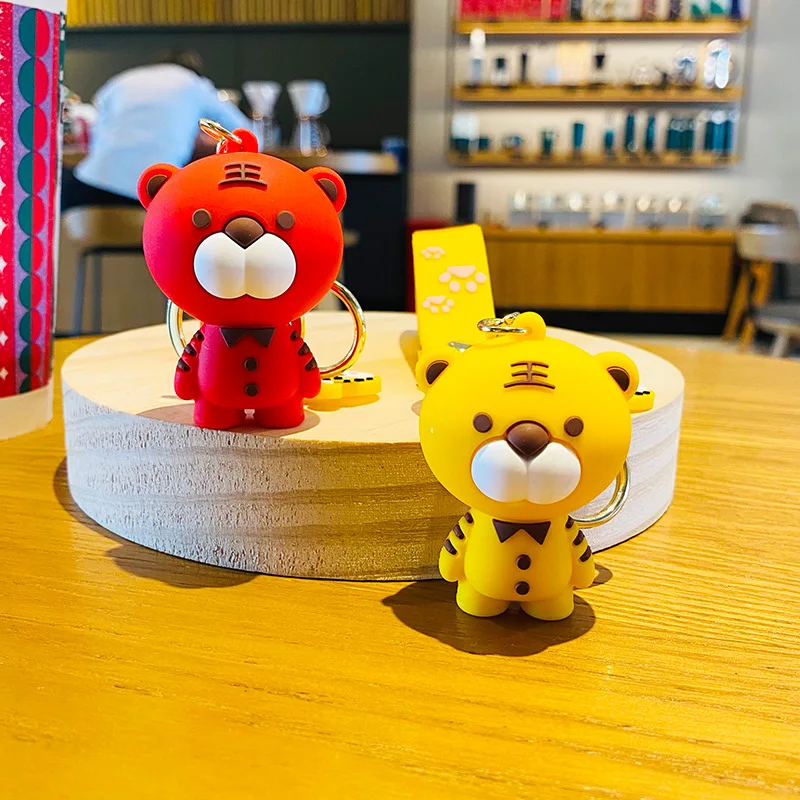 

Cute Tiger Key Keychain Car Mobile Phone Lether Bag Pendant Ornament Gift For Mom And Client Accessories Wholesale Free Shipping